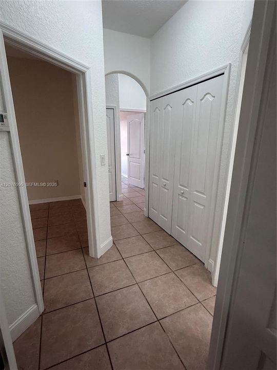 En Renta: $3,800 (3 camas, 2 baños, 1582 Pies cuadrados)