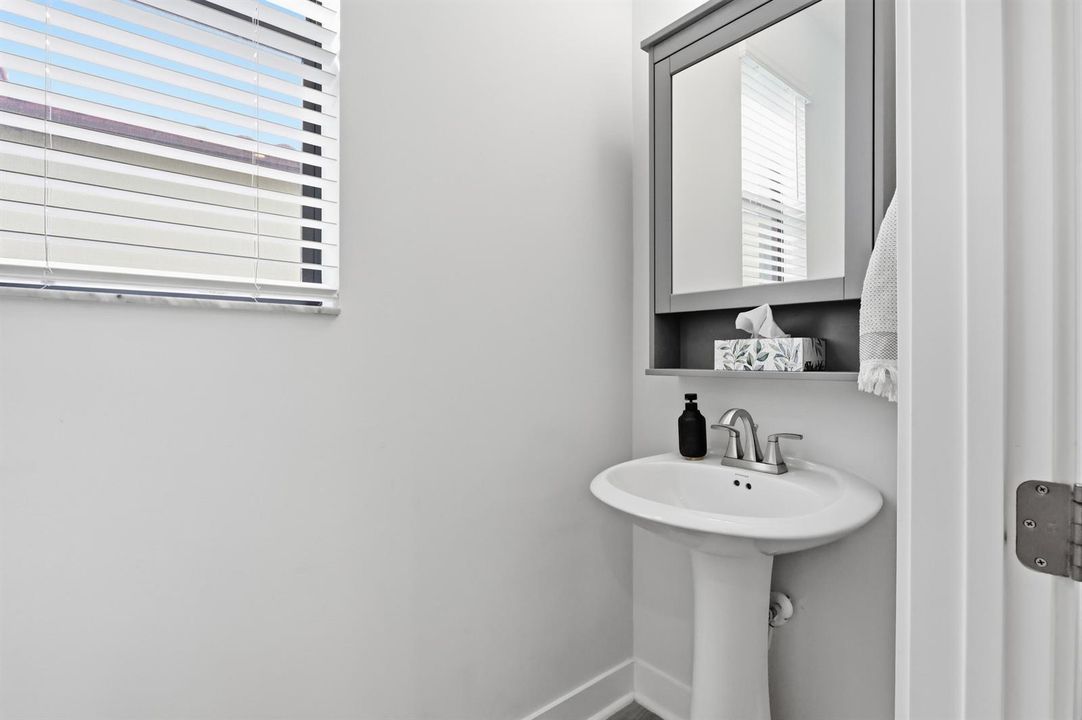42-print-Wash Room Downstairs