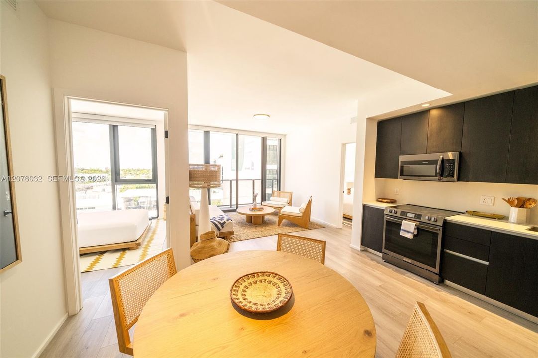 For Rent: $5,475 (3 beds, 2 baths, 1222 Square Feet)