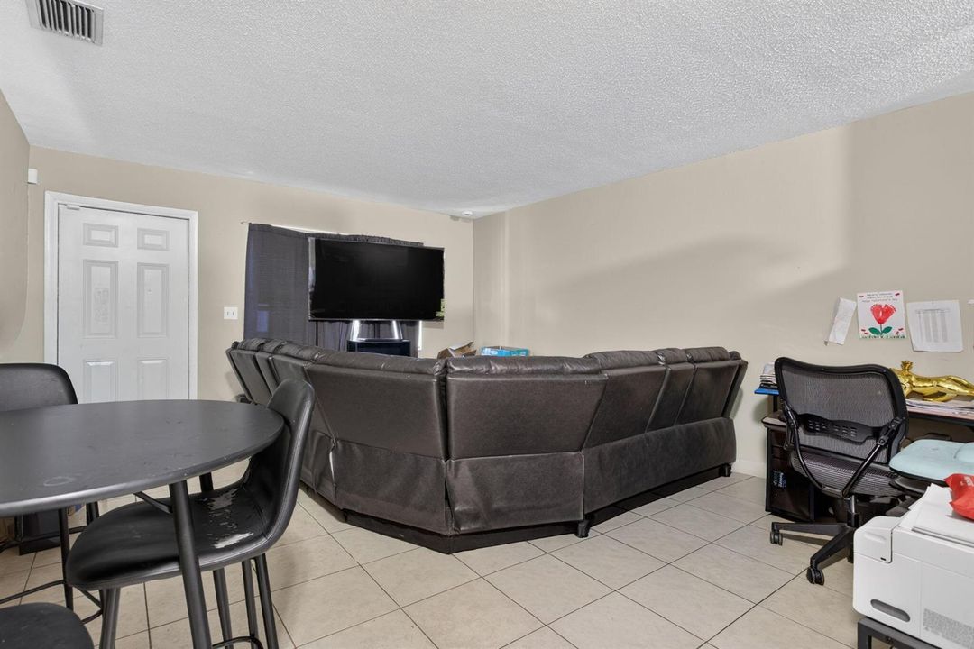 1769 NW 55th Avenue