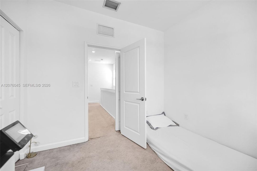 For Sale: $430,000 (3 beds, 2 baths, 1393 Square Feet)