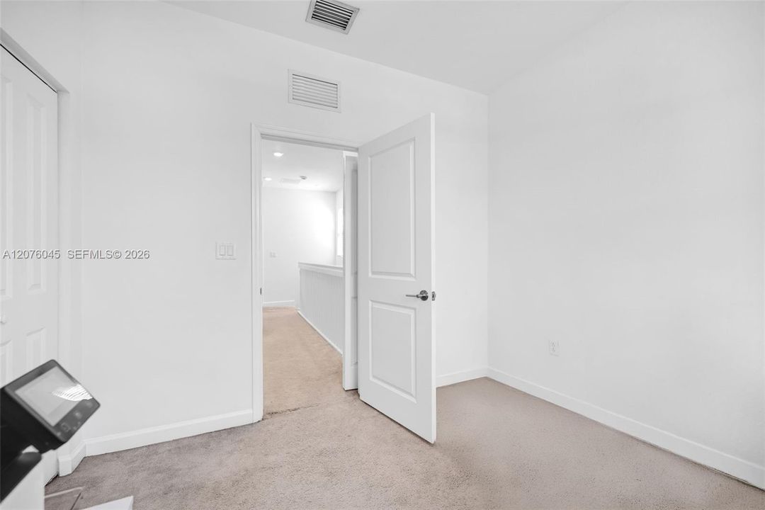 For Sale: $430,000 (3 beds, 2 baths, 1393 Square Feet)