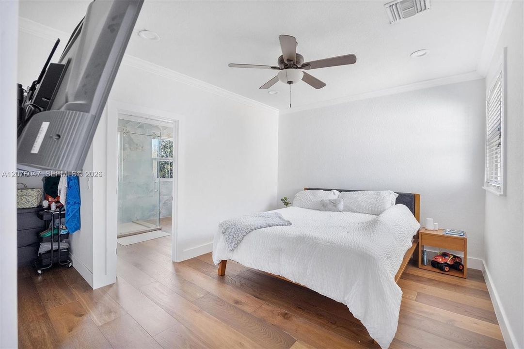 En Venta: $480,000 (3 camas, 2 baños, 1874 Pies cuadrados)