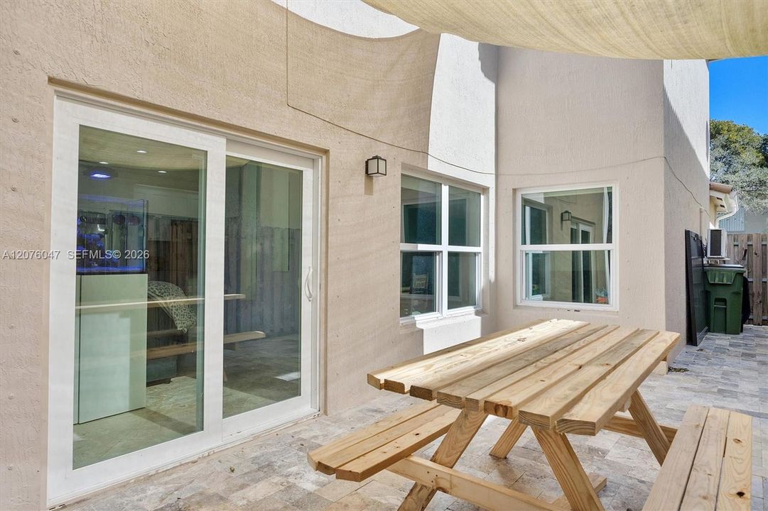 En Venta: $480,000 (3 camas, 2 baños, 1874 Pies cuadrados)