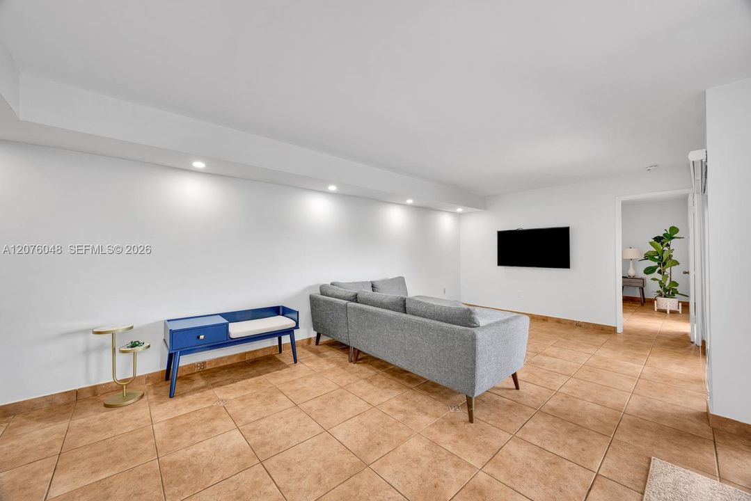 En Renta: $2,750 (2 camas, 2 baños, 1340 Pies cuadrados)