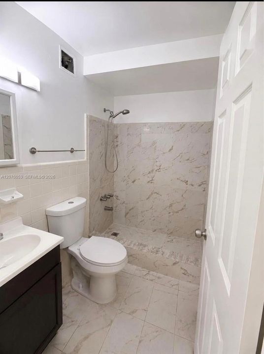 For Rent: $1,500 (1 beds, 1 baths, 2034 Square Feet)