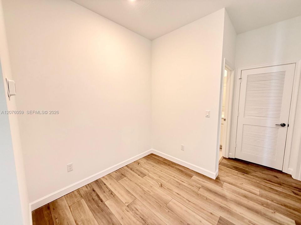 En Renta: $3,350 (3 camas, 2 baños, 1758 Pies cuadrados)