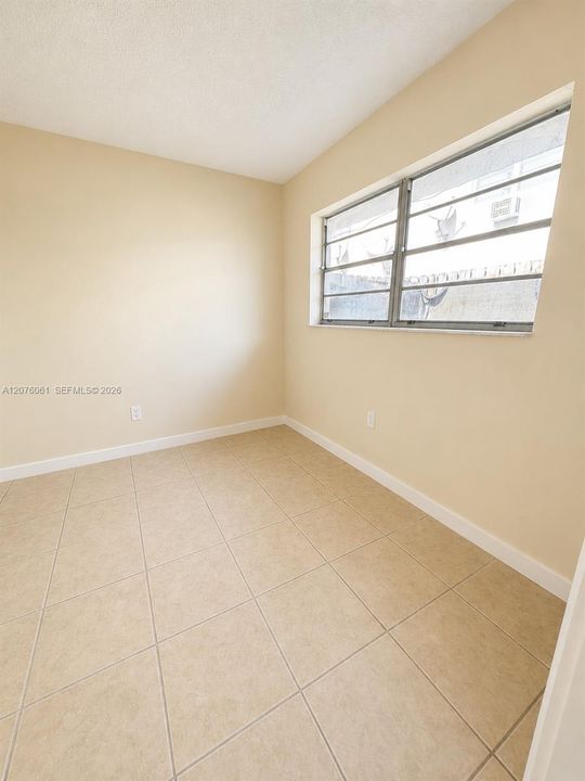 For Rent: $1,800 (1 beds, 1 baths, 0 Square Feet)