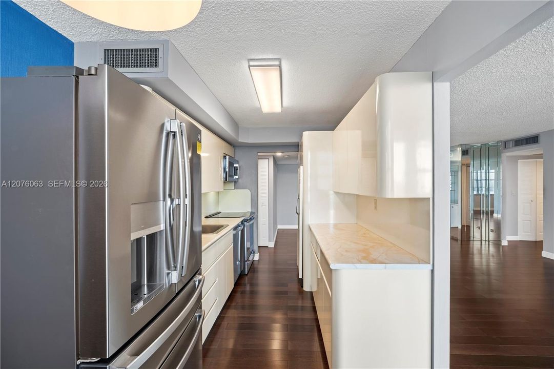 En Venta: $445,000 (2 camas, 2 baños, 1488 Pies cuadrados)