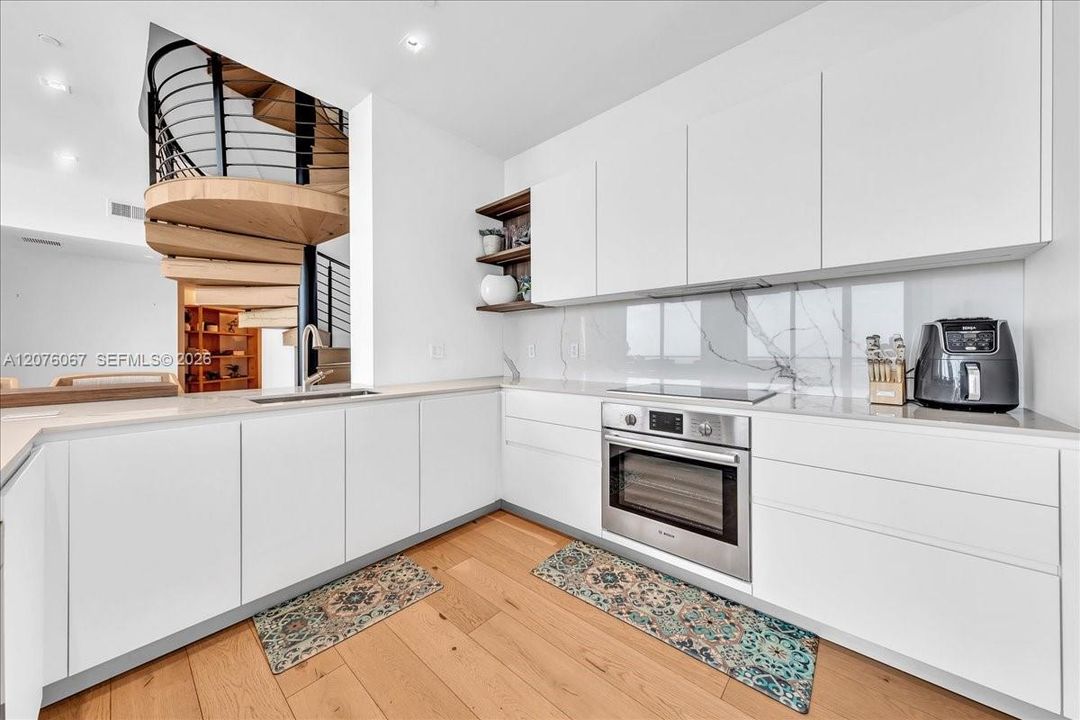 En Venta: $4,450,000 (4 camas, 4 baños, 2268 Pies cuadrados)