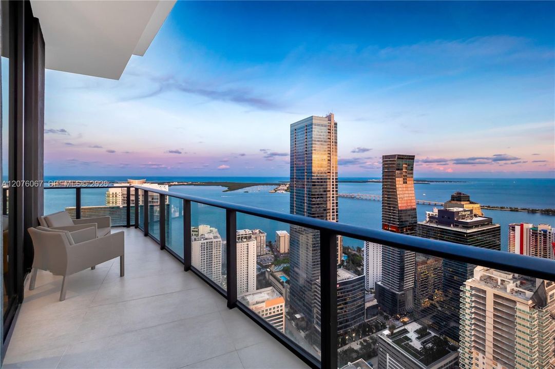 En Venta: $4,450,000 (4 camas, 4 baños, 2268 Pies cuadrados)