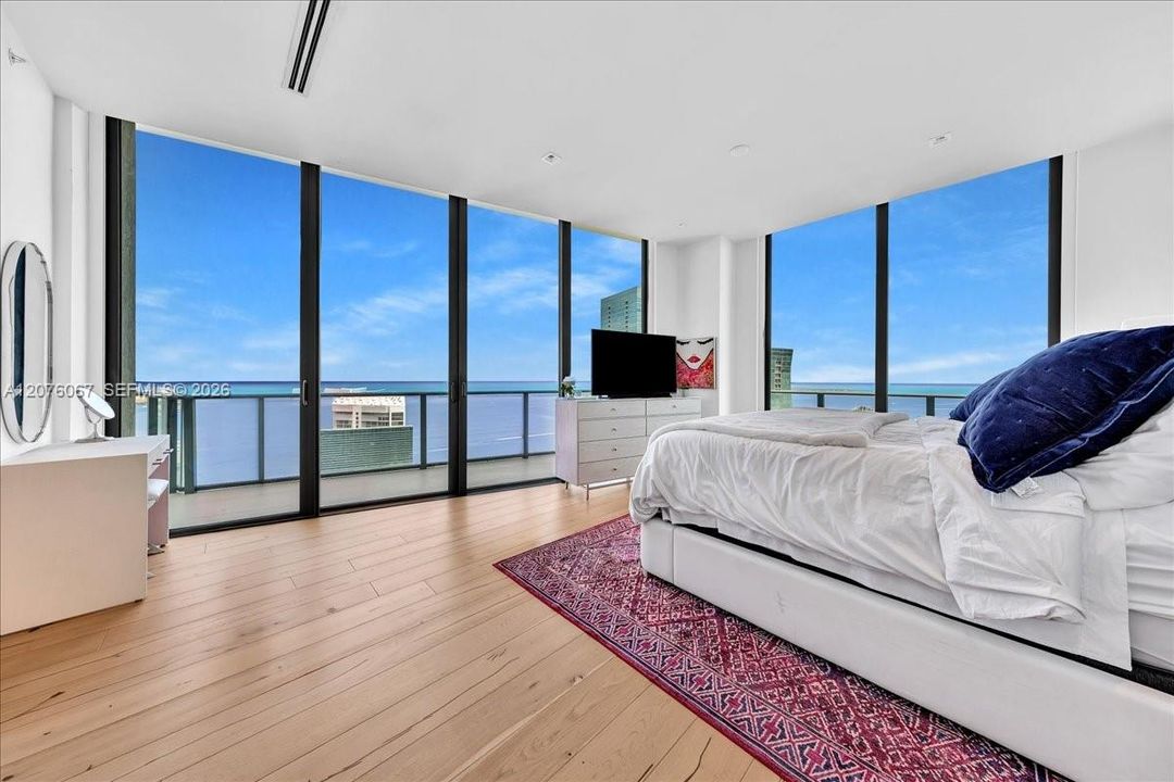 En Venta: $4,450,000 (4 camas, 4 baños, 2268 Pies cuadrados)
