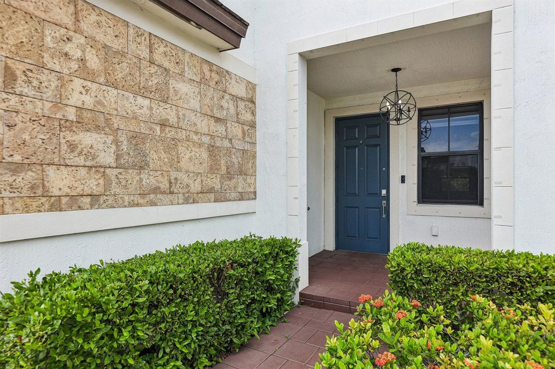 4-web-or-mls-W 110th Ter-S2008-004