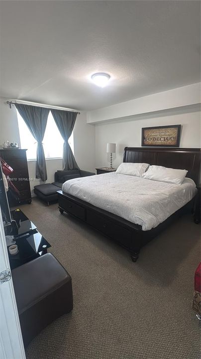 For Rent: $2,900 (2 beds, 2 baths, 1125 Square Feet)