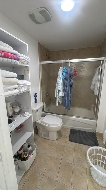 For Rent: $2,900 (2 beds, 2 baths, 1125 Square Feet)