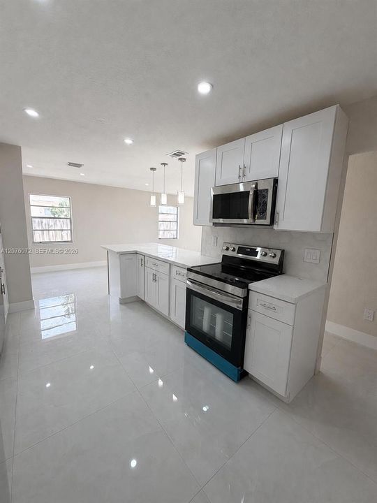 En Renta: $3,500 (4 camas, 2 baños, 1496 Pies cuadrados)