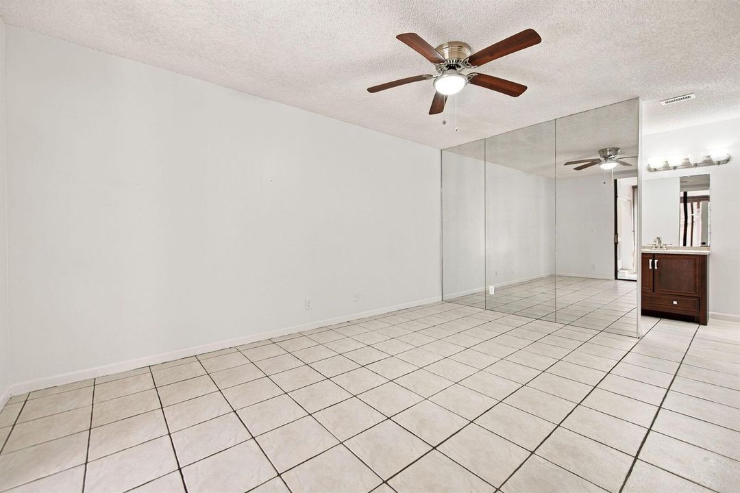 13-web-or-mls-2662-carambola-cir-n