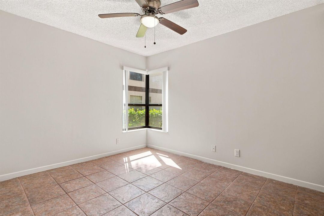 21-web-or-mls-2662-carambola-cir-n