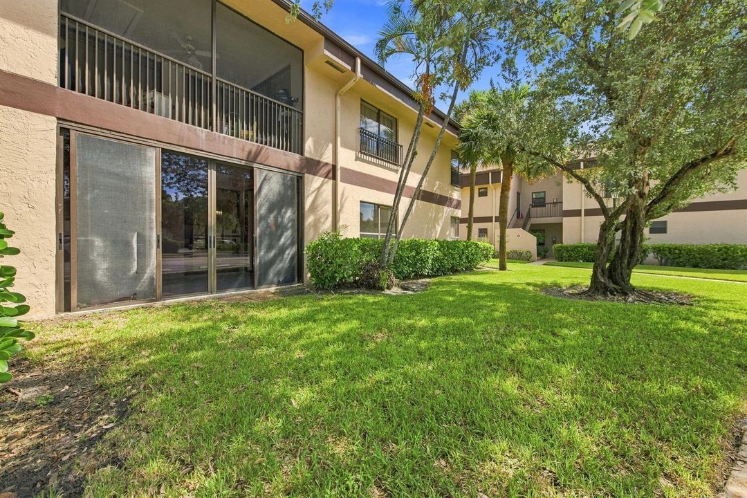 26-web-or-mls-2662-carambola-cir-n
