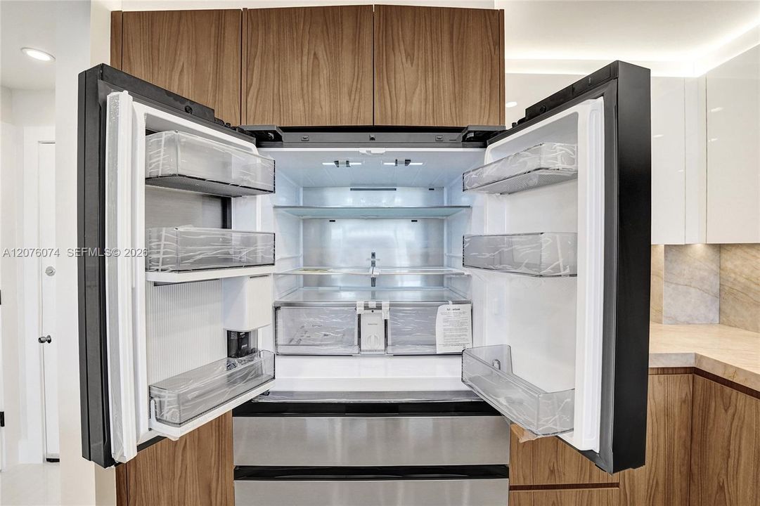 На продажу: $398,500 (1 спален, 1 ванн, 864 Квадратных фут)