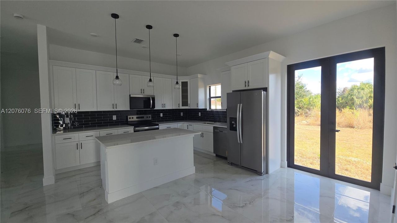 En Venta: $289,900 (3 camas, 3 baños, 0 Pies cuadrados)