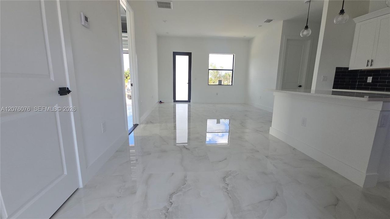 Eating area-livingroom