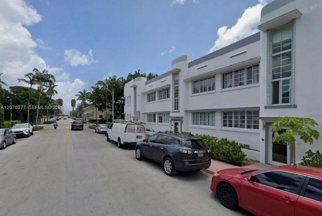 For Rent: $2,125 (1 beds, 1 baths, 534 Square Feet)