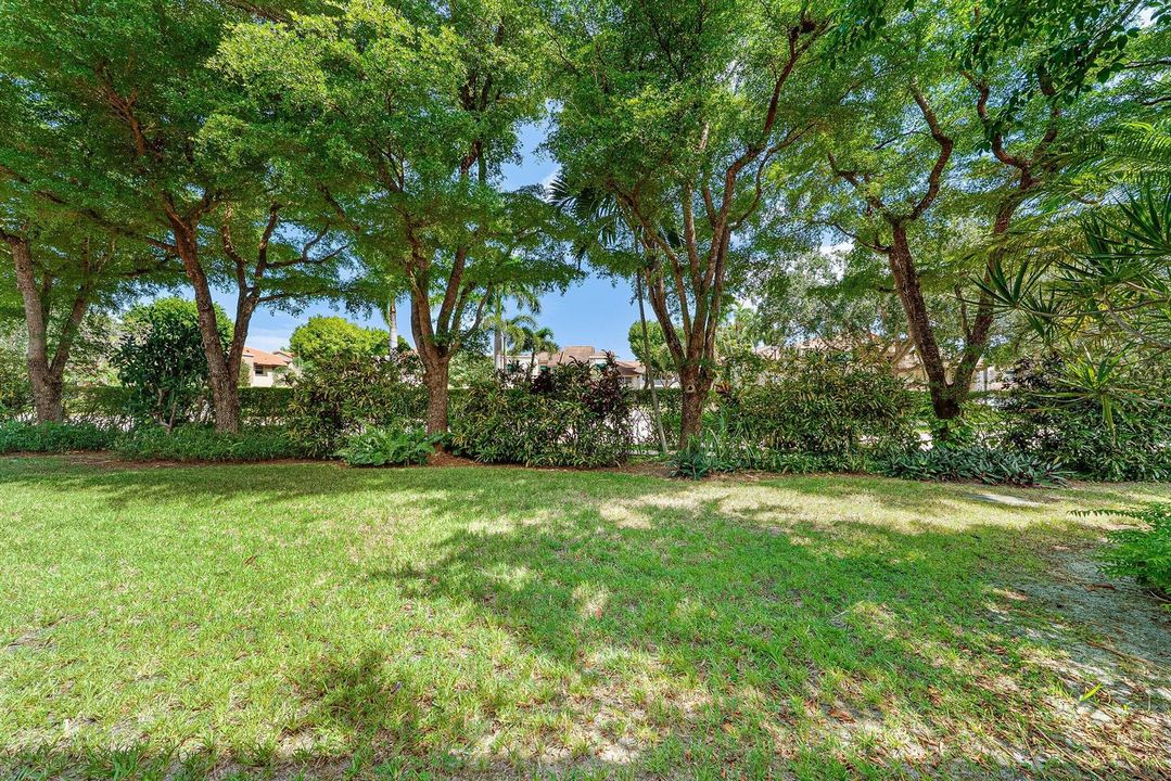 028-6668ViaRegina-BocaRaton-FL-33433-SMA