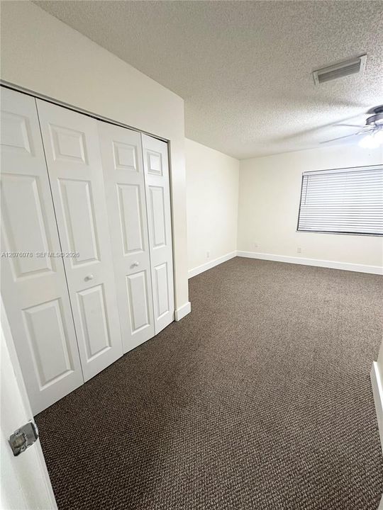 For Rent: $2,900 (2 beds, 1 baths, 1400 Square Feet)