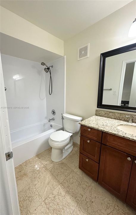 For Rent: $2,900 (2 beds, 1 baths, 1400 Square Feet)