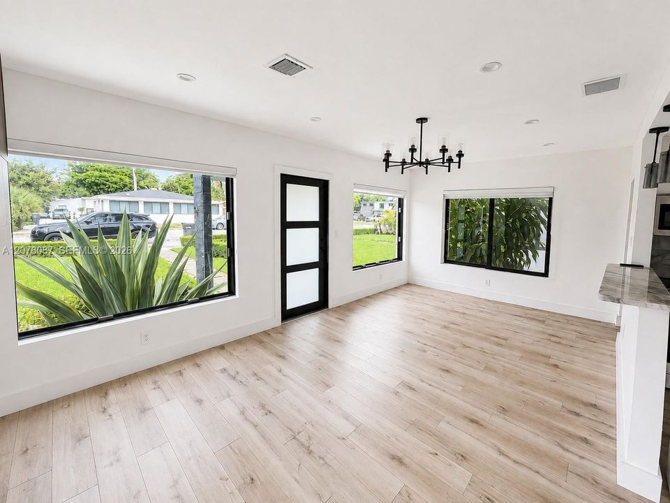 En Renta: $3,300 (3 camas, 2 baños, 1211 Pies cuadrados)