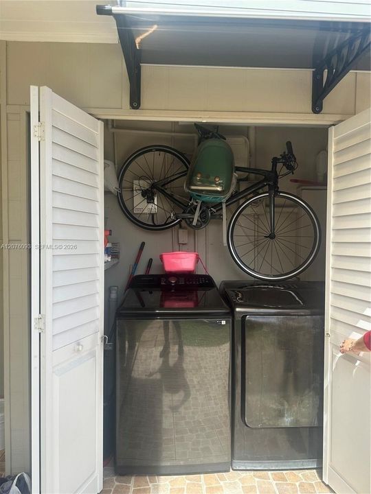 В аренду: $3,850 (3 спален, 2 ванн, 1191 Квадратных фут)