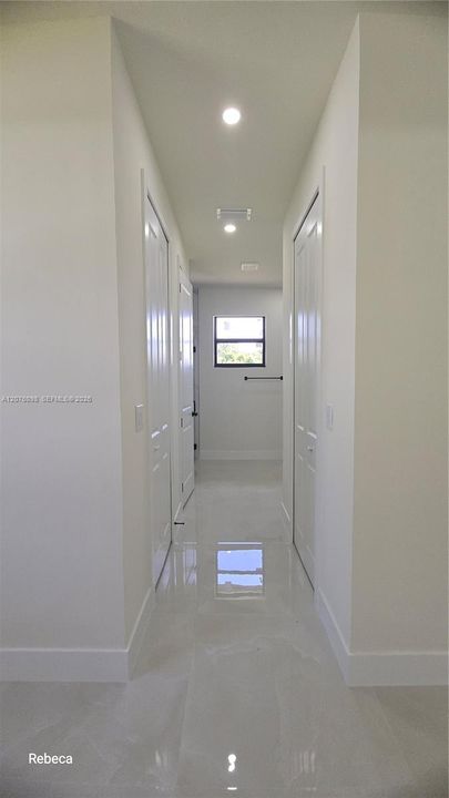 На продажу: $364,900 (4 спален, 2 ванн, 0 Квадратных фут)