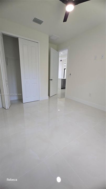 На продажу: $364,900 (4 спален, 2 ванн, 0 Квадратных фут)