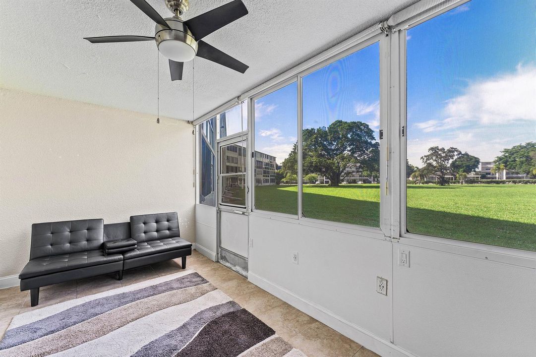 024-1015BerkshireA-DeerfieldBeach-FL-334