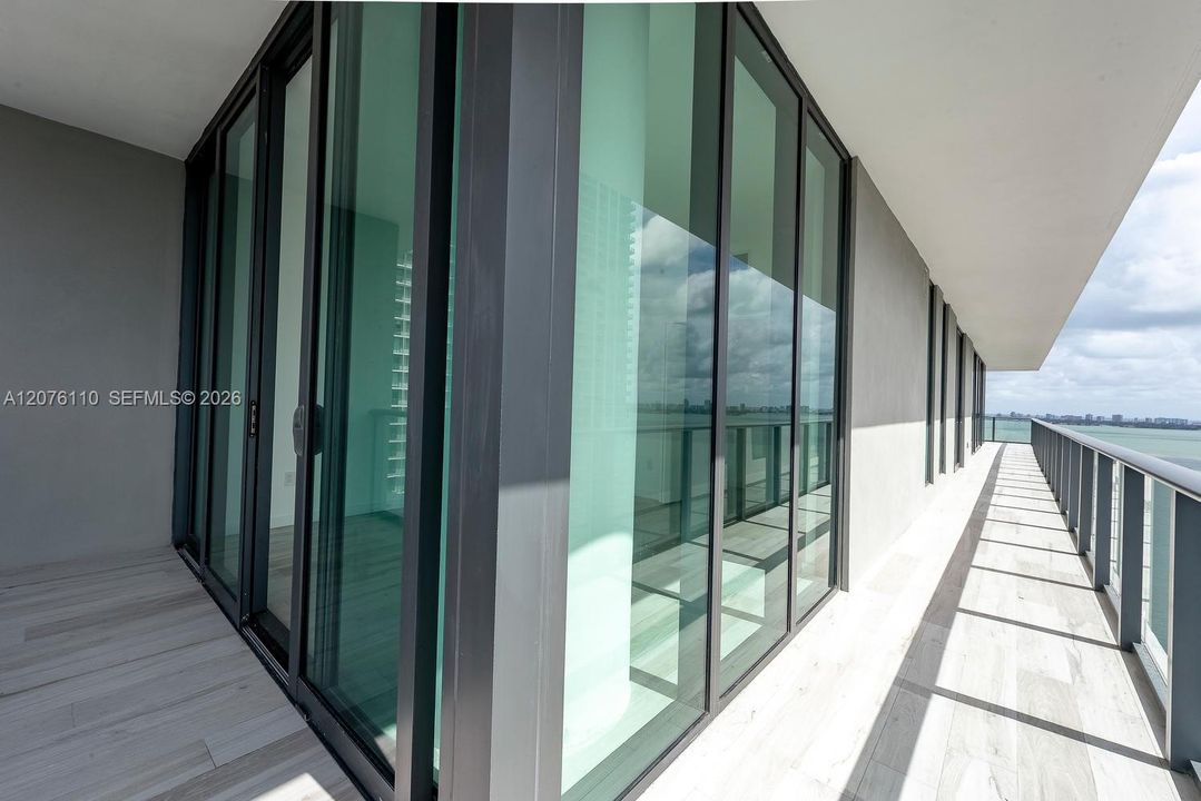 Wrap around balcony
