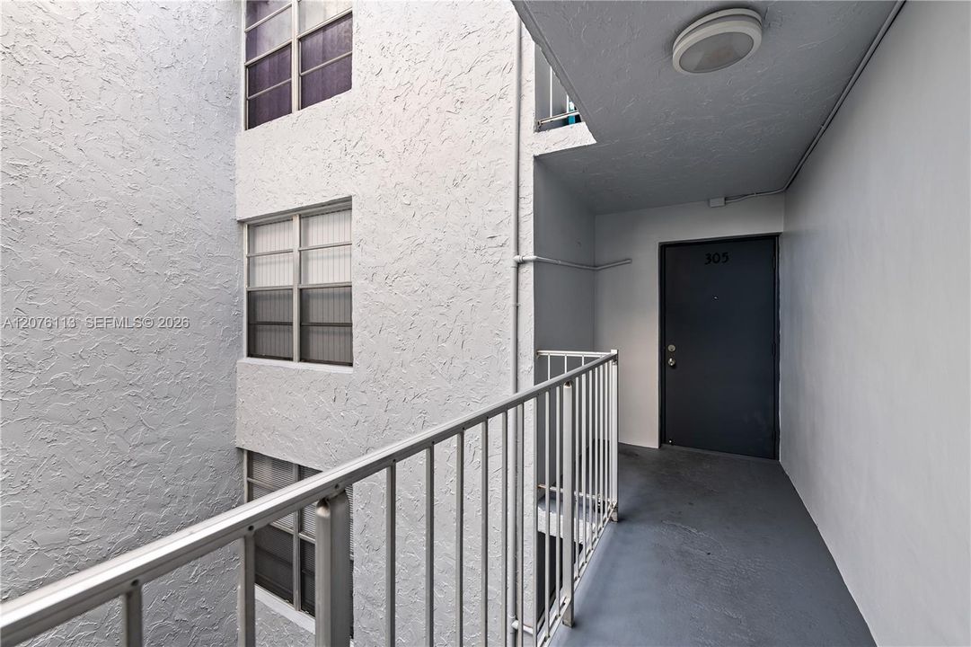 En Venta: $210,000 (2 camas, 2 baños, 980 Pies cuadrados)