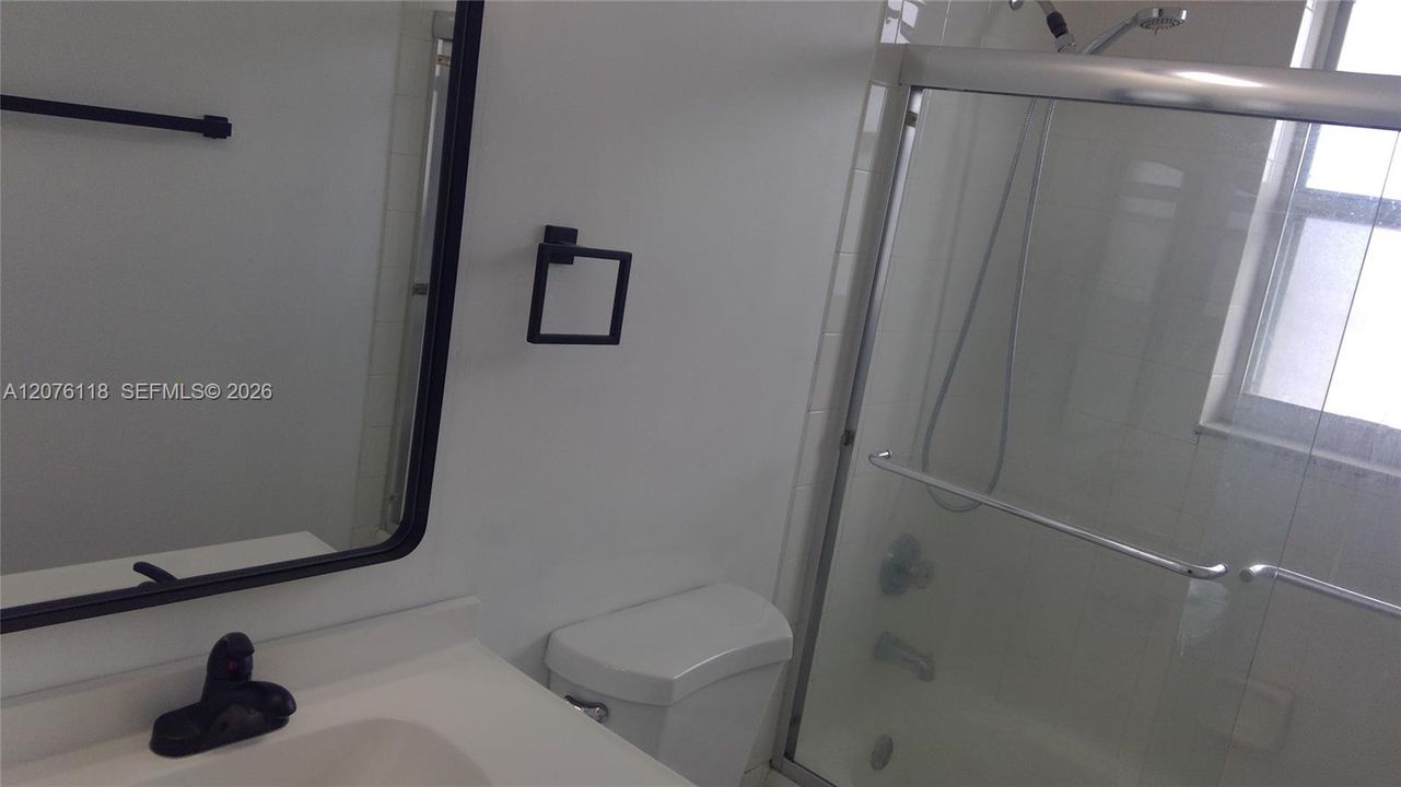 В аренду: $2,800 (3 спален, 2 ванн, 1547 Квадратных фут)