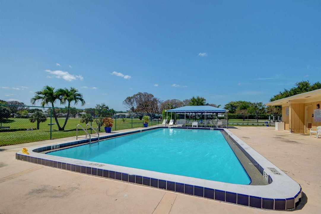 40-web-or-mls-Pointe Overlook (1)