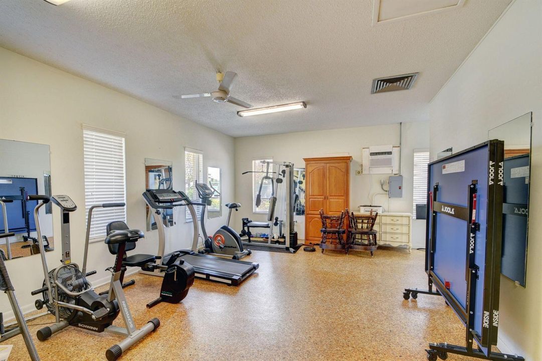 47-web-or-mls-Pointe Overlook (8)