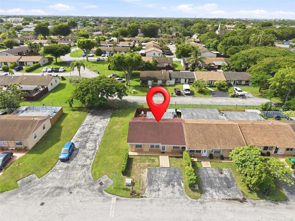 For Sale: $489,000 (3 beds, 2 baths, 1116 Square Feet)