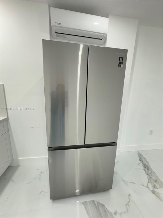 出租: $1,500 (1 贝兹, 1 浴室, 0 平方英尺)