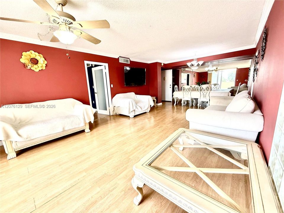 В аренду: $2,200 (2 спален, 2 ванн, 1100 Квадратных фут)