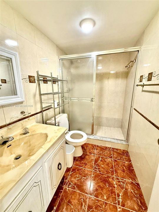 В аренду: $2,200 (2 спален, 2 ванн, 1100 Квадратных фут)
