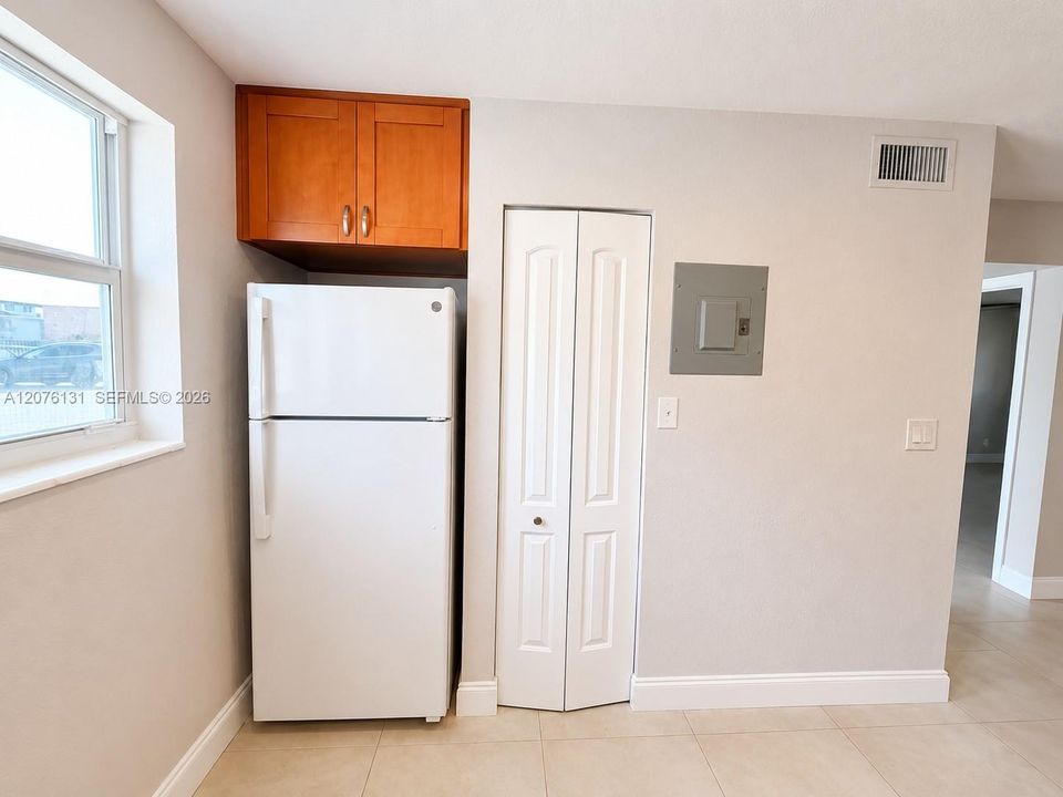 В аренду: $1,600 (1 спален, 1 ванн, 668 Квадратных фут)