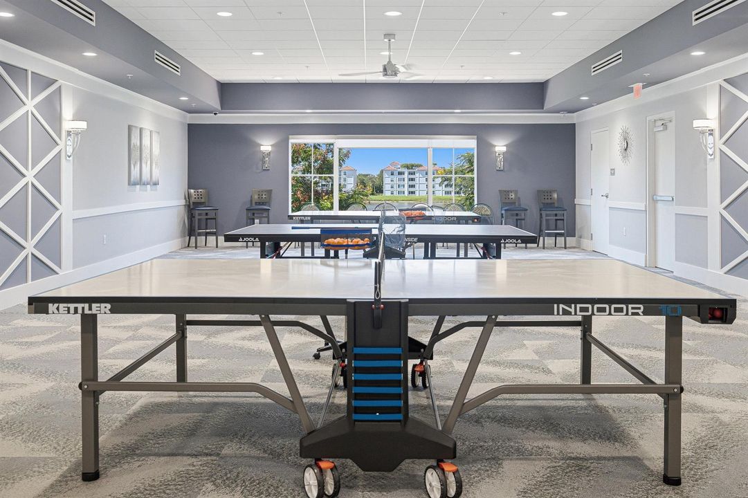 Clubhouse-Ping Pong Room