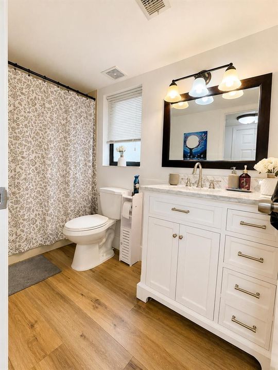 2ND. BATHROOM