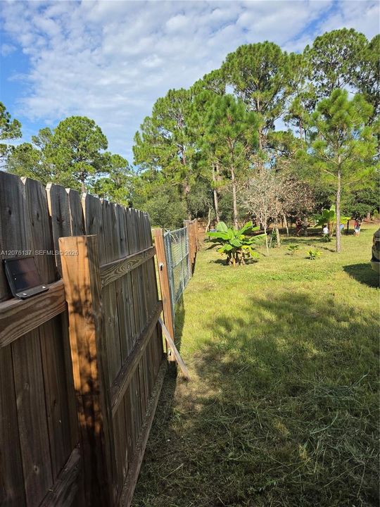 En Venta: $41,999 (0.43 acres)