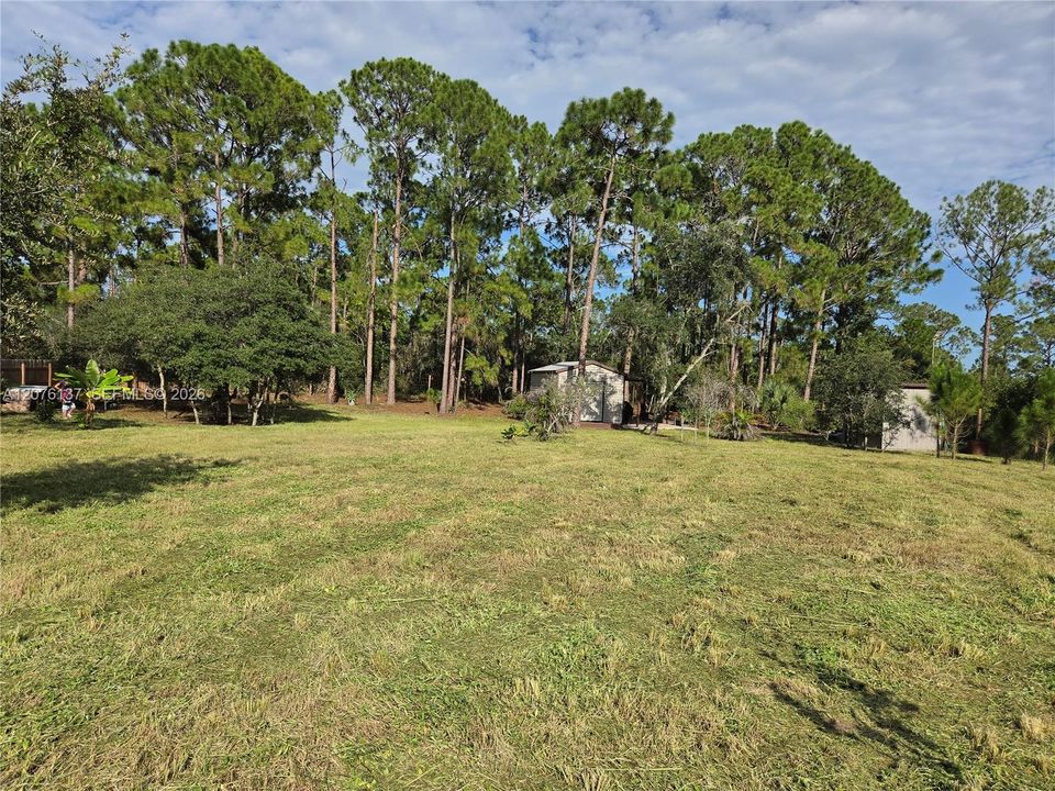 En Venta: $41,999 (0.43 acres)