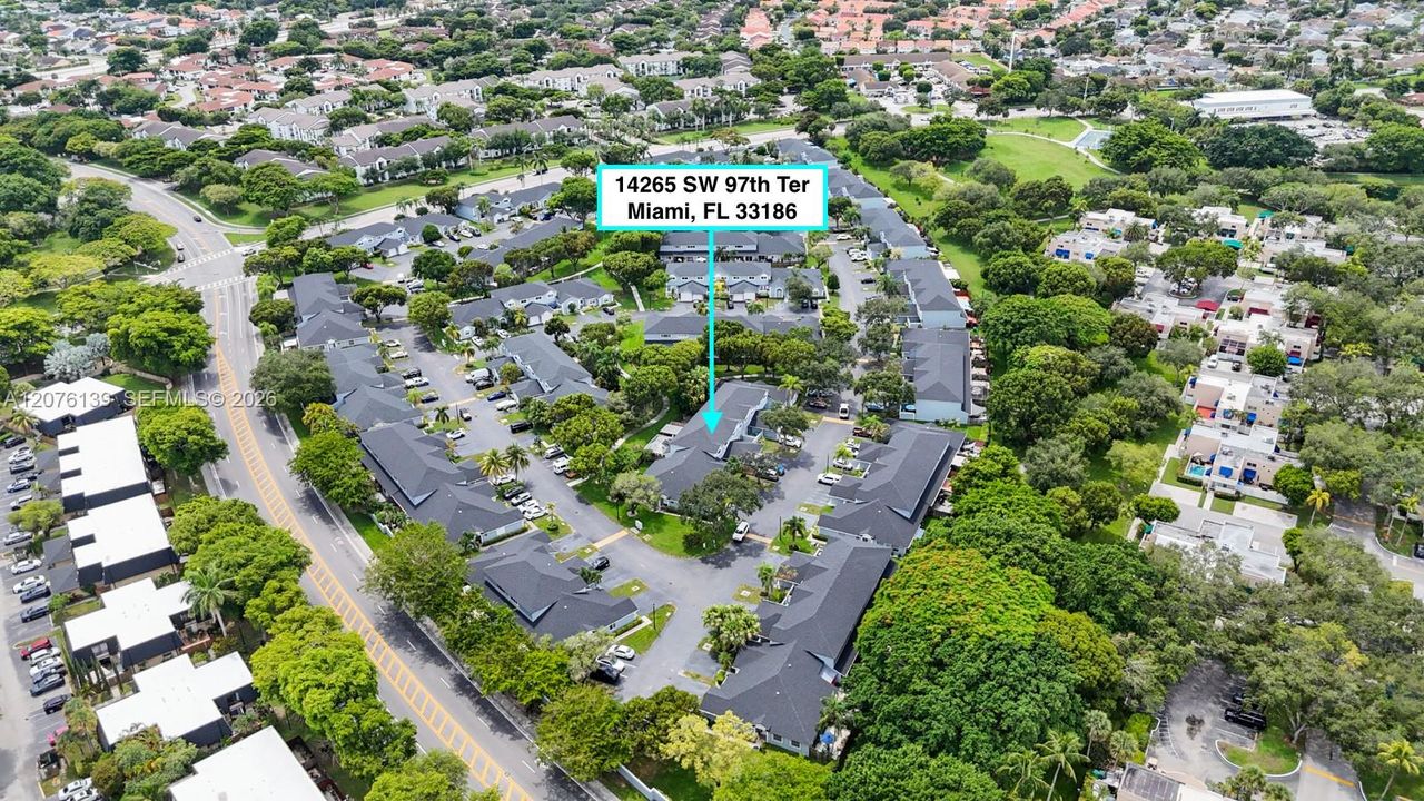 For Sale: $549,500 (3 beds, 2 baths, 1834 Square Feet)